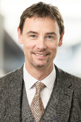 preview_PORTRAIT_Andrew_Woodman_d69e799f8c preview_PORTRAIT_Andrew_Woodman_d69e799f8c