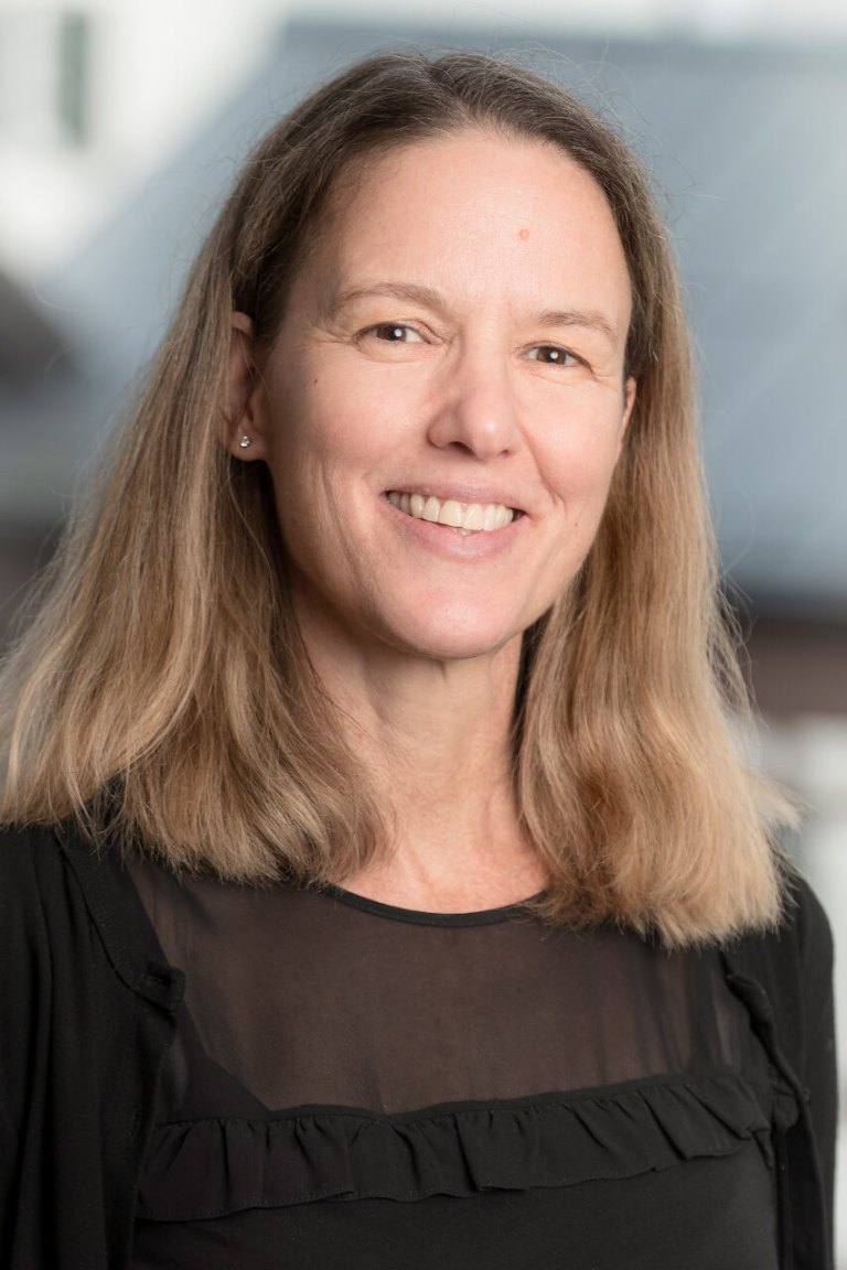 PORTRAIT_Ulrike Weil PORTRAIT_Ulrike Weil